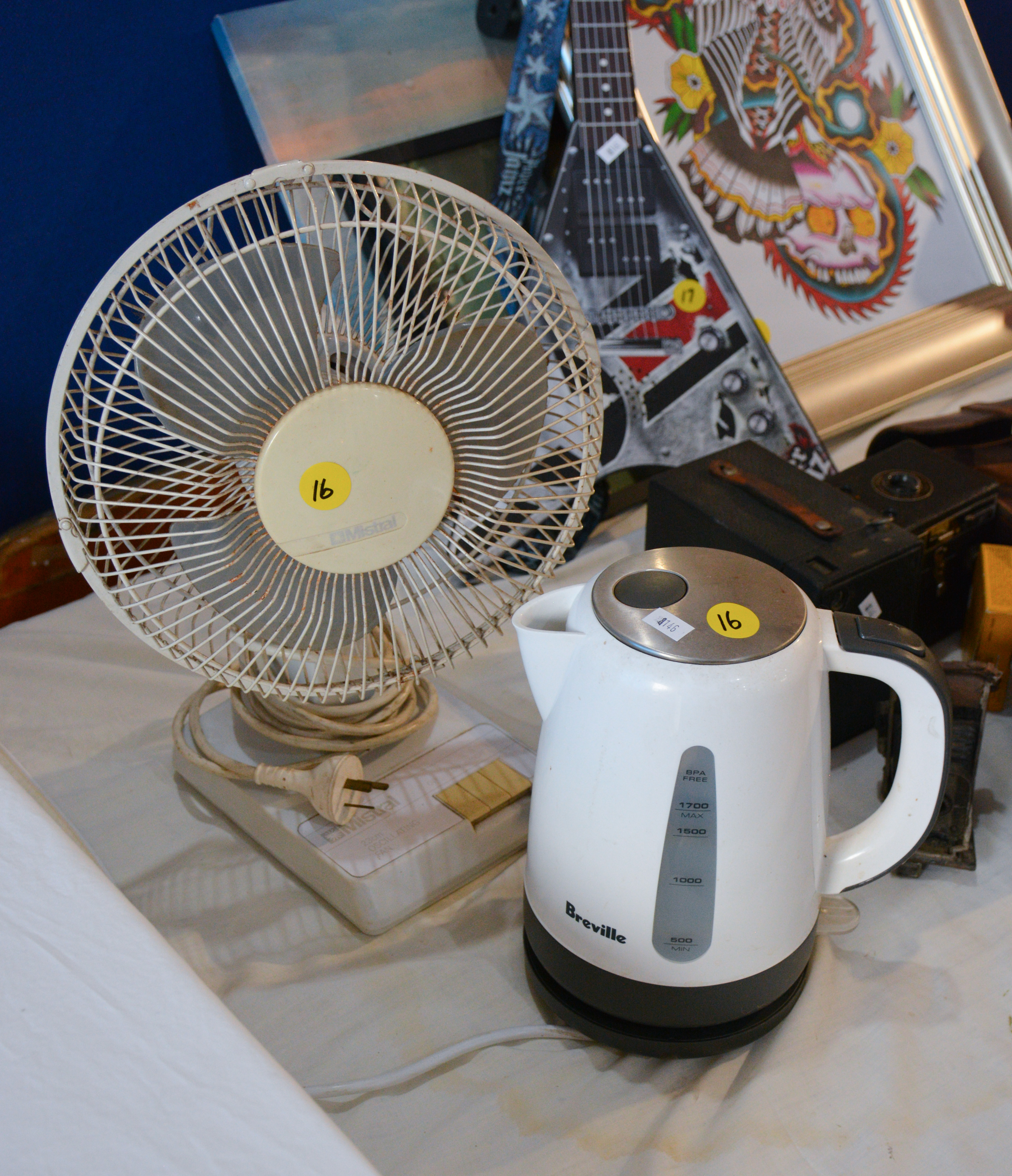Breville Kettle and Mistral Fan — sold at auction in New Zealand for $10