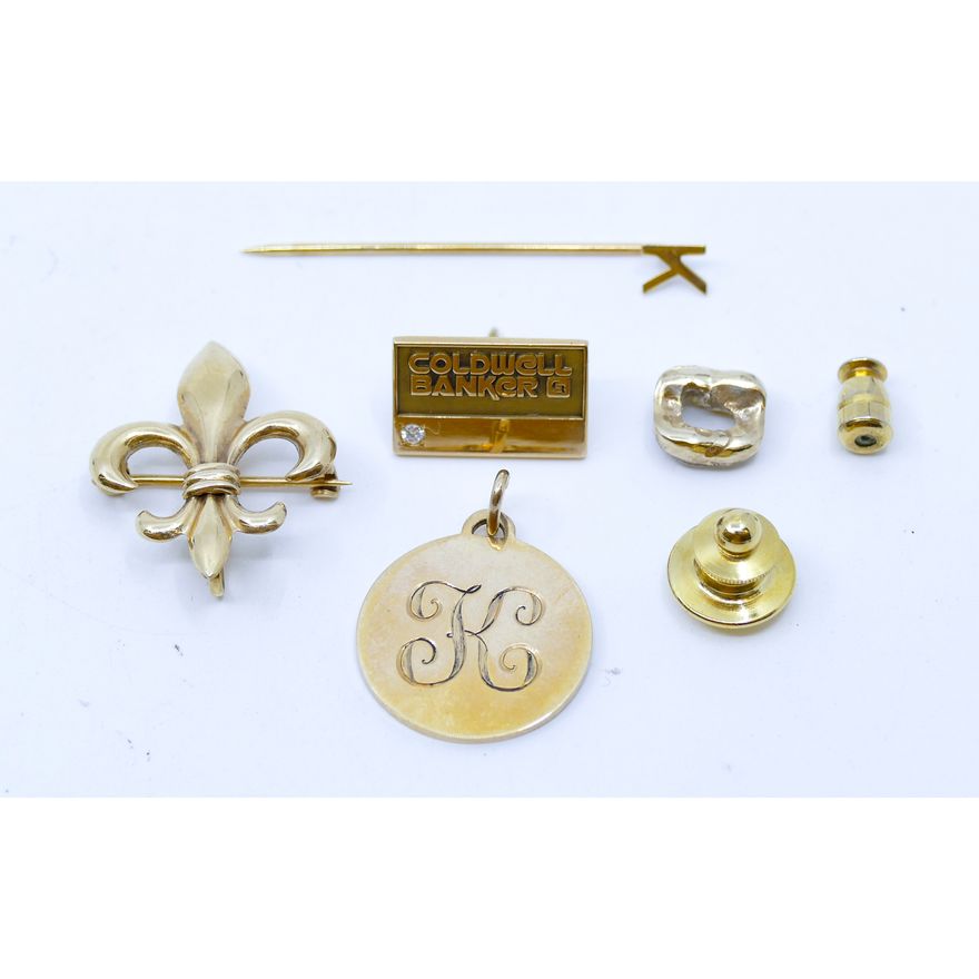Box Misc. 14k Gold Jewelry etc. - 10.6 Grams TW (Solid Only)