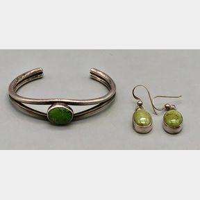 Vintage Turquoise Bracelet With Pair of Earrings