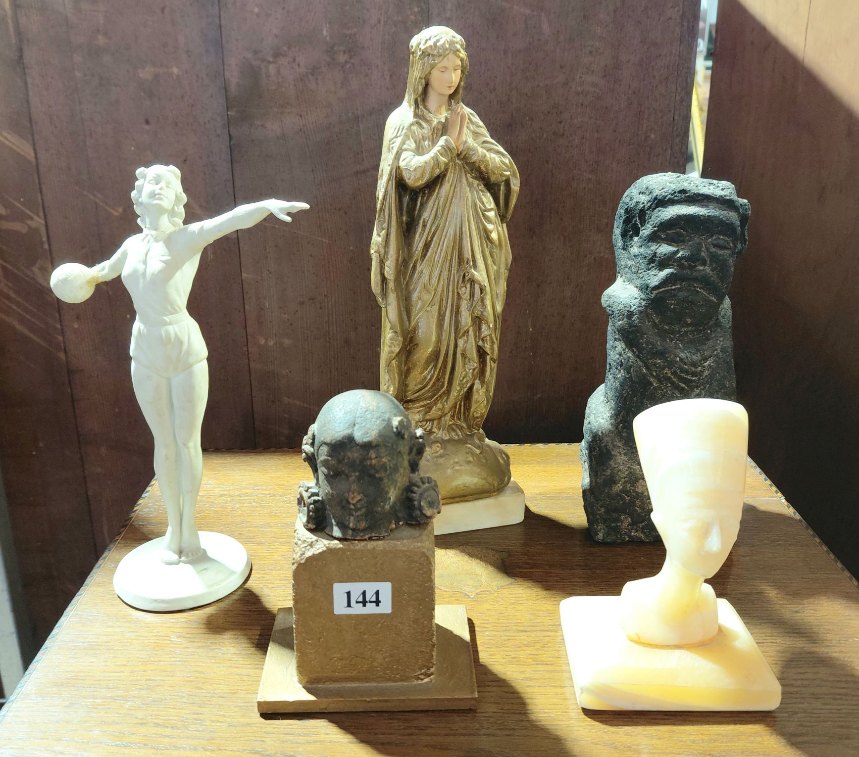144 · ORNAMENTAL FIGURES