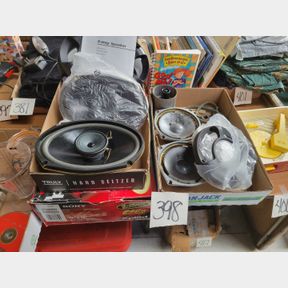 Pair of new Sony 4 Way car speakers with a bonus box