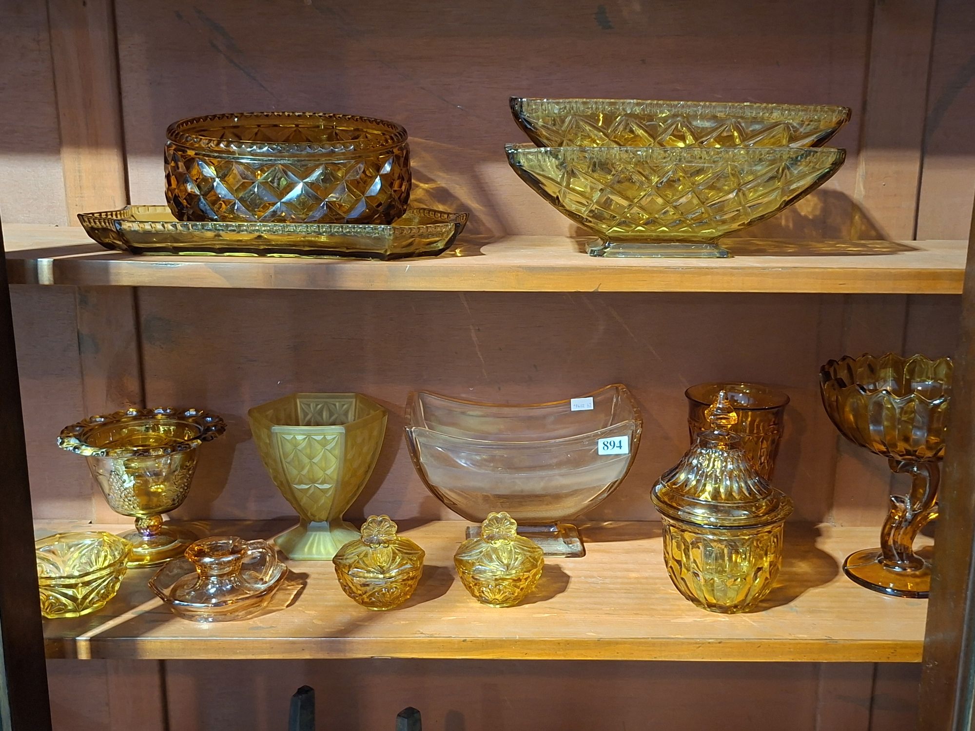 DEPRESSION GLASSWARE