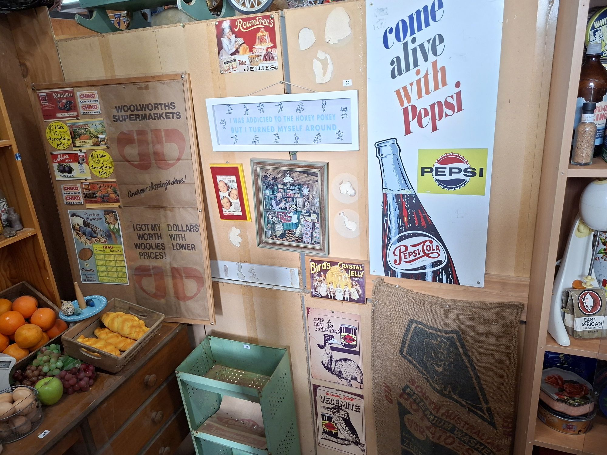 KITCHEN ADVERTISING