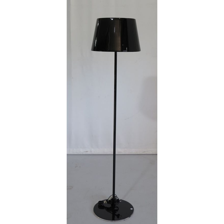 SPAZIO METAL STANDARD LAMP
