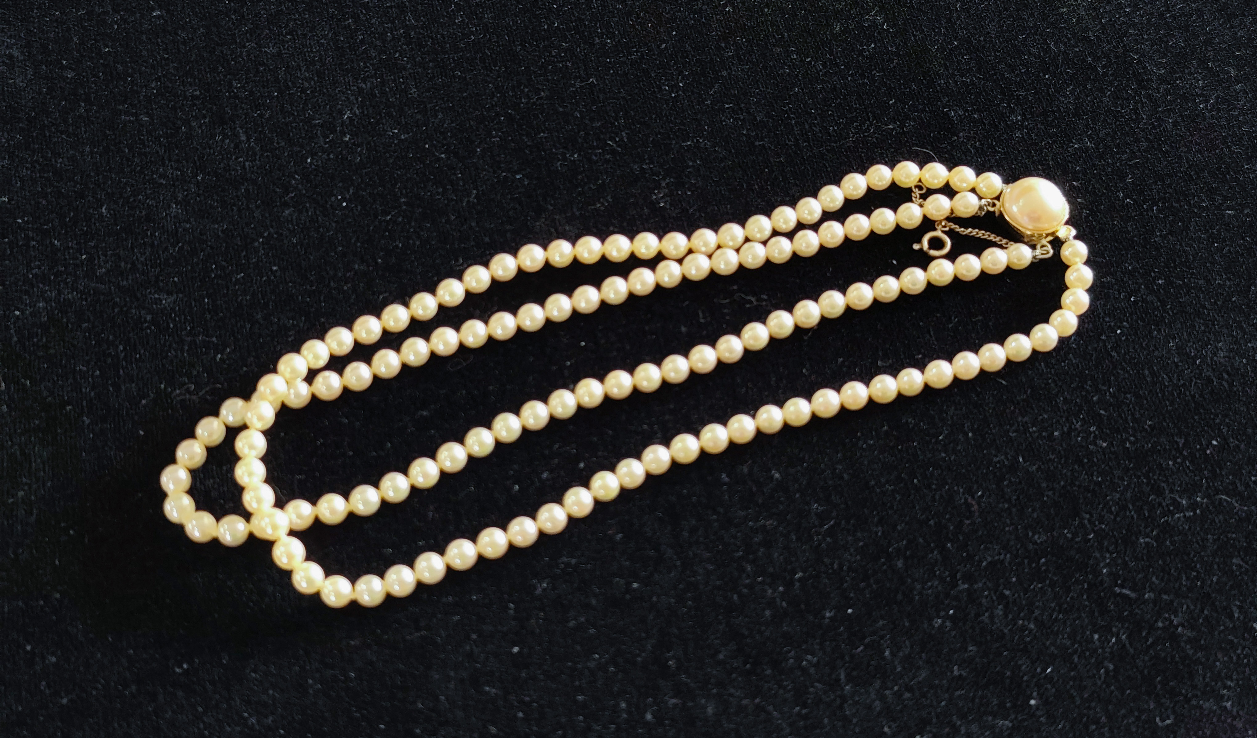 Nucleated Simulated Gold Plate Pearl Necklace — sold at auction in New Zealand for $40