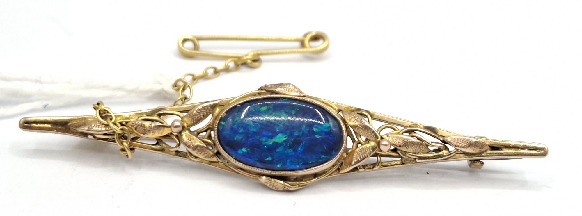 1111 · ANTIQUE 9CT OPAL BAR BROOCH