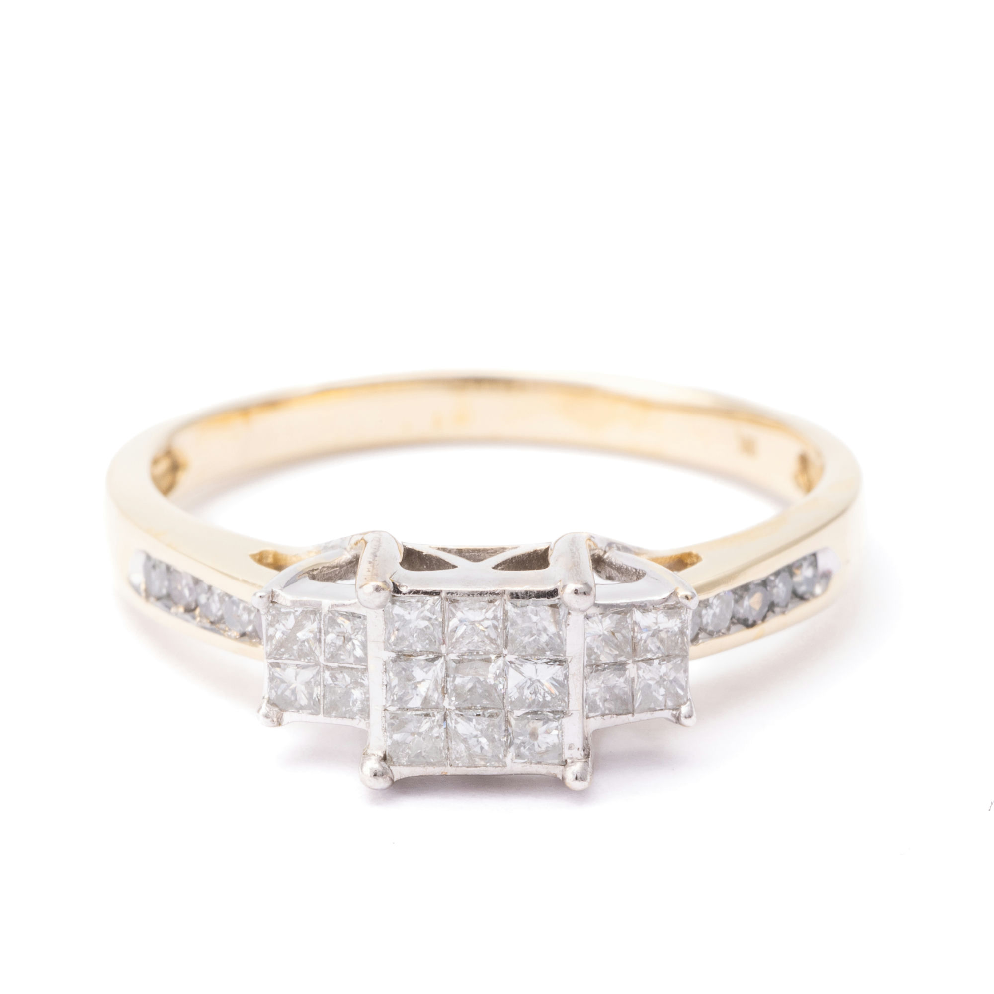 Diamond Ring 9ct Gold,