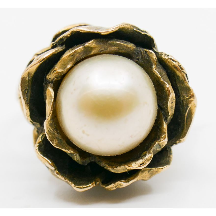 Ladies 14k Pearl Floral Ring Size 5.25 - 13 Grams TW with a 11mm large pearl