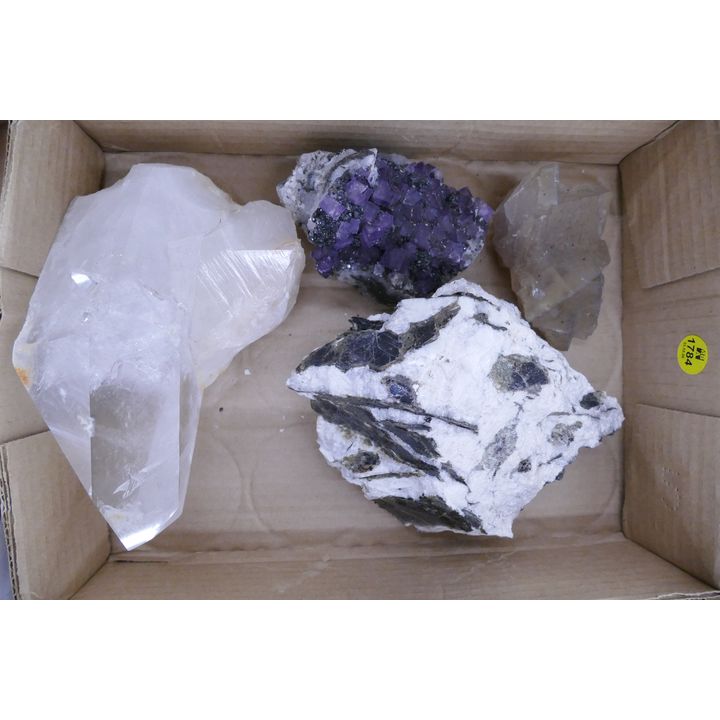 Box 4pc Large Crystal & Amethyst Specimens