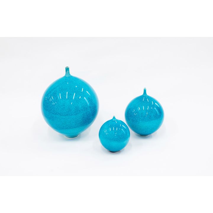 Peter Collis - Trio of orb vases
