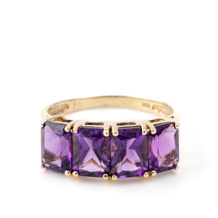 Amethyst Ring in 10ct Yellow Gold