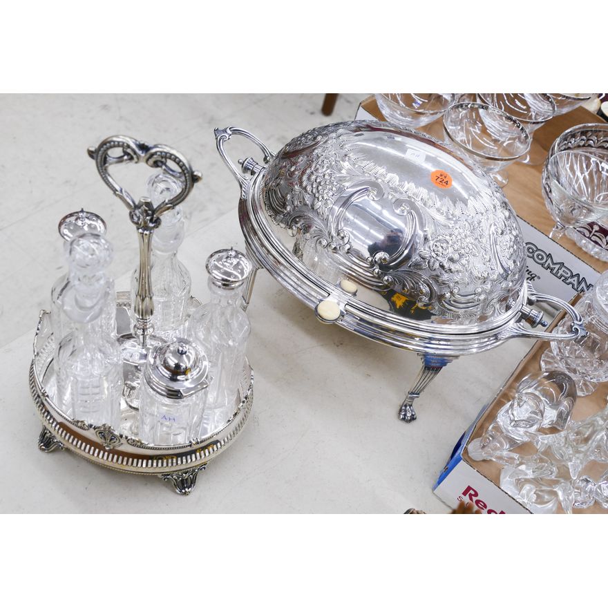 2pc Silverplated Dome Top Server and Castor Set