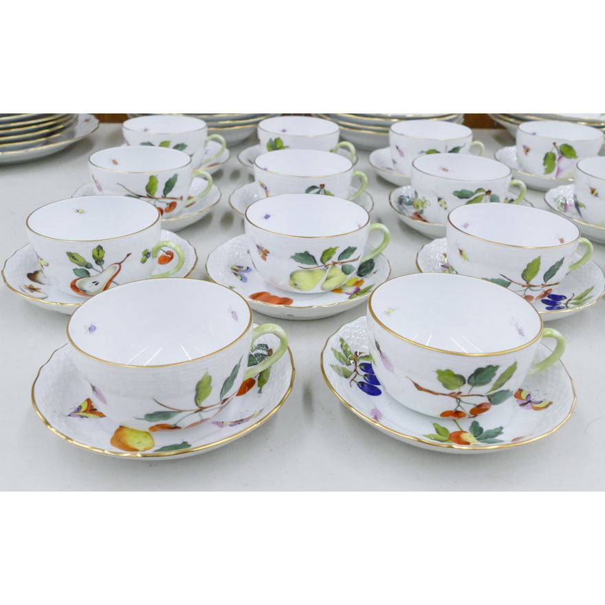 18pc Herend Fruits & Flowers Porcealin Cup Saucers 5''