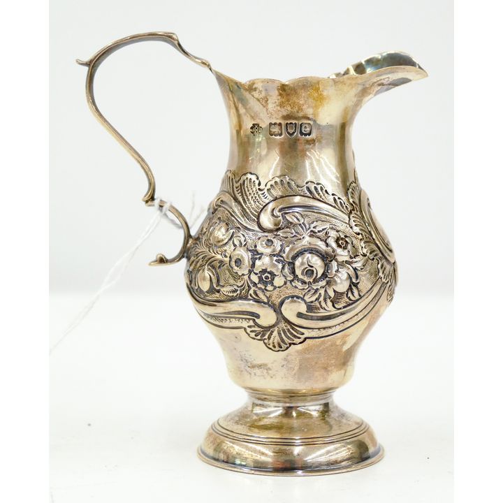Antique English Floral Repousse Sterling Creamer 4.5'' - 82 Grams