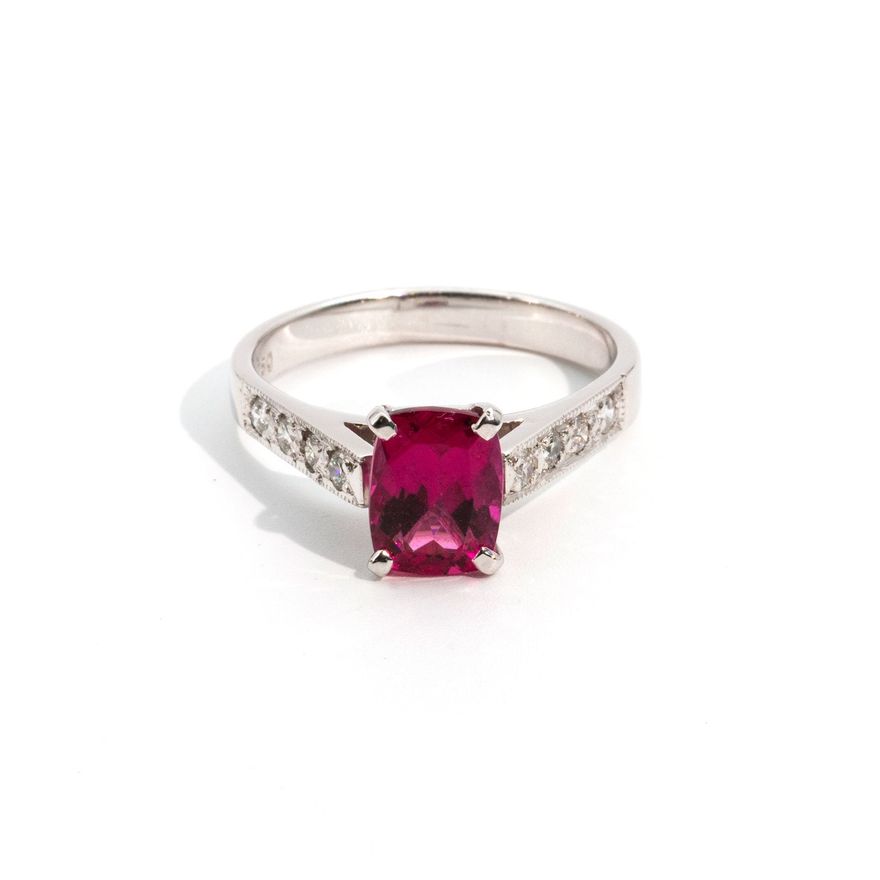 1.86ct Tourmaline & Diamond Ring