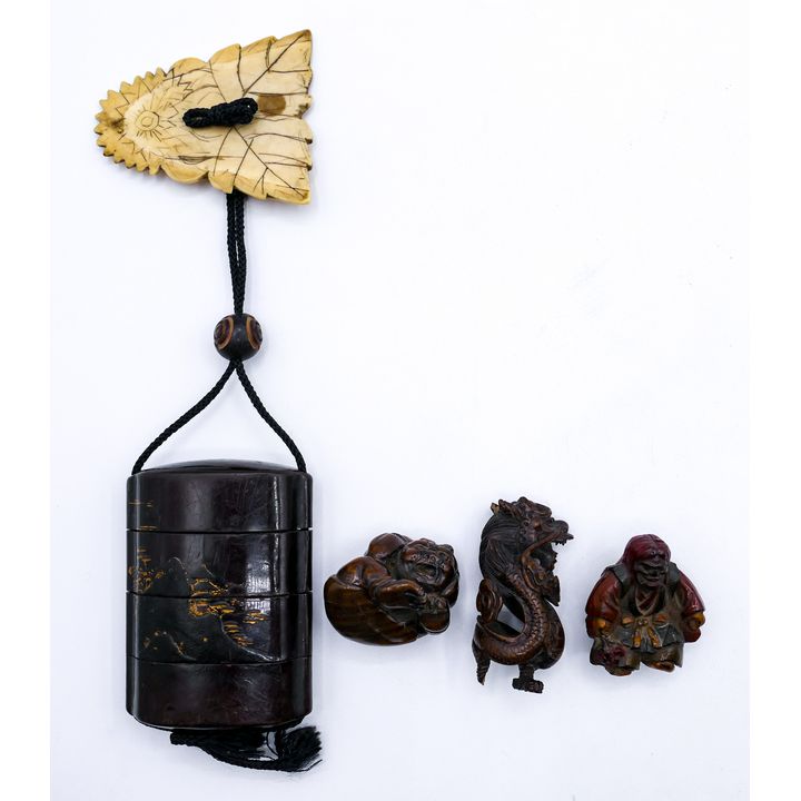 Box Antique Japanese Inro and Boxwood Netsuke