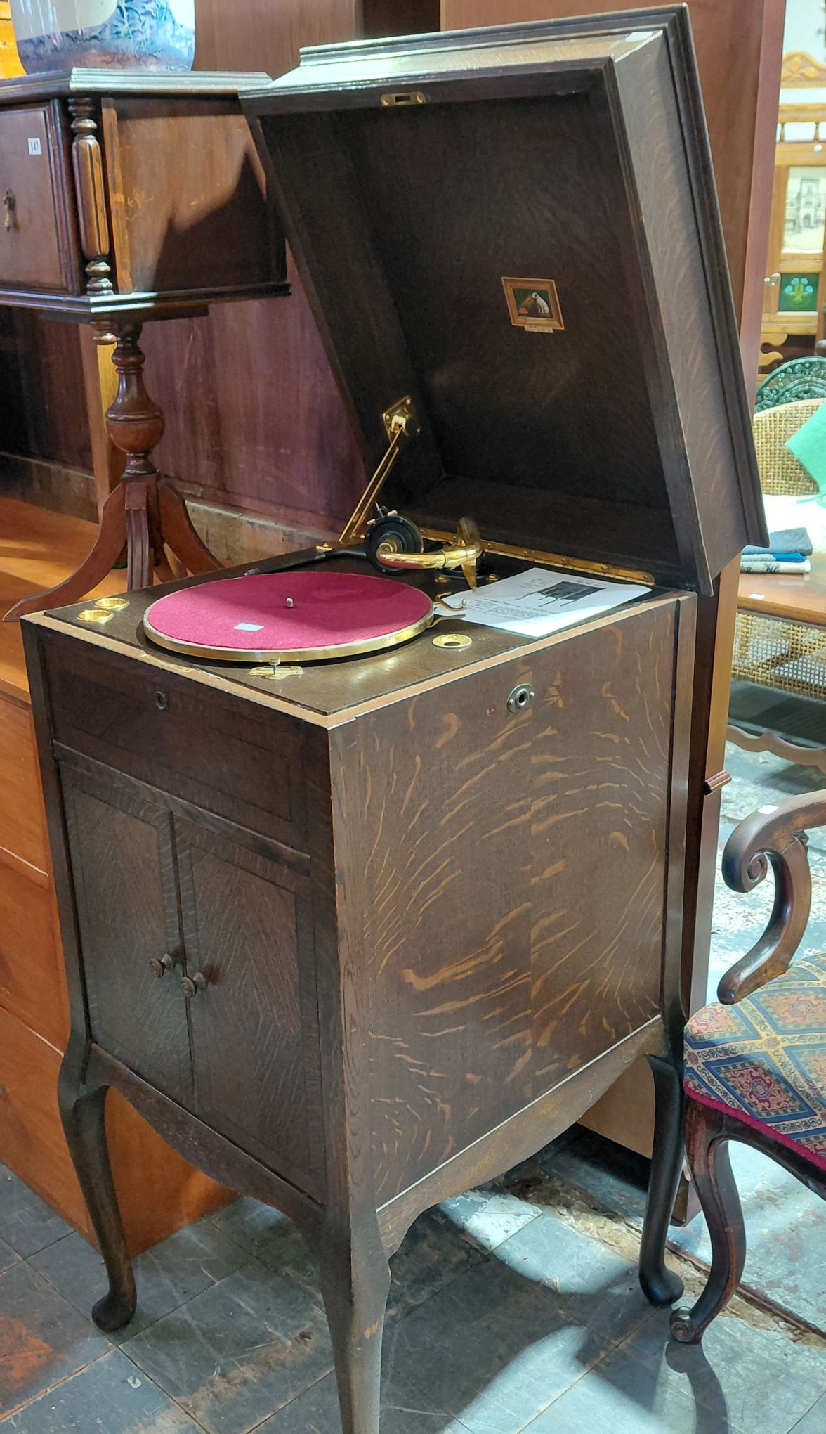 HMV GRAMOPHONE