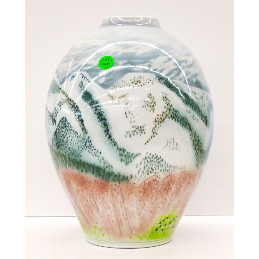 Bennett Welsh Porcelain Mountain Landscape Vase 11.5''x8.5''