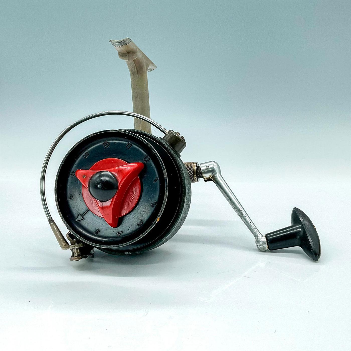 VINTAGE DAM QUICK Super Freshwater Saltwater Spinning Reel Made in West  Germany $39.99 - PicClick