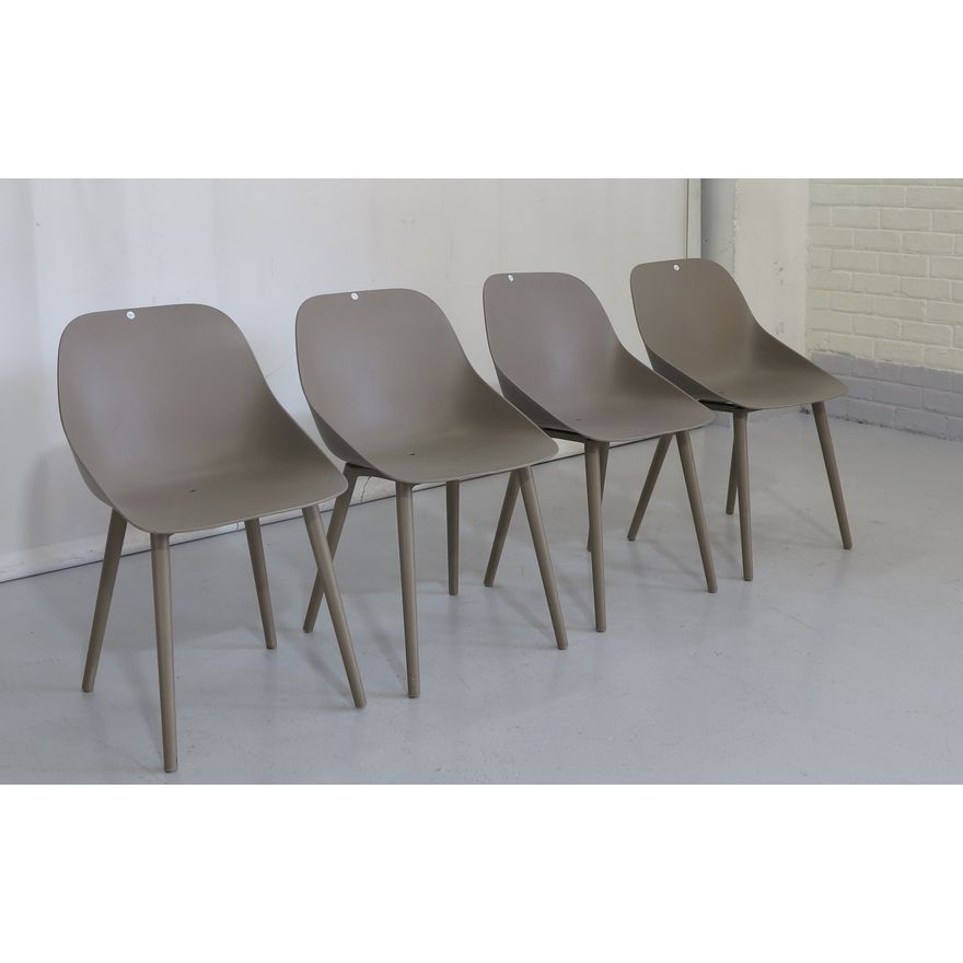SET OF 4 MOULDED PLASTIC CHAIRS