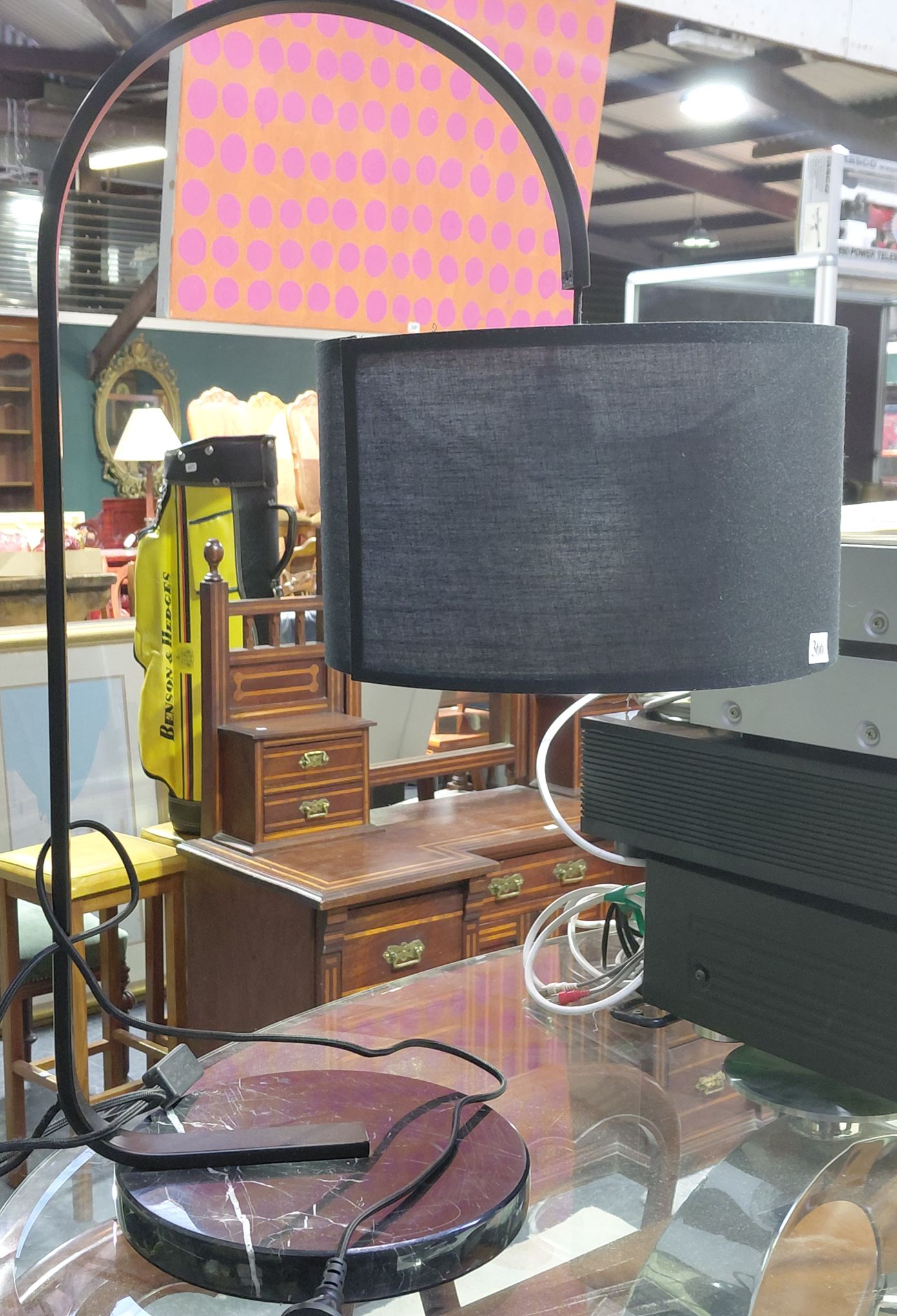 366 · A MODERN TABLE LAMP