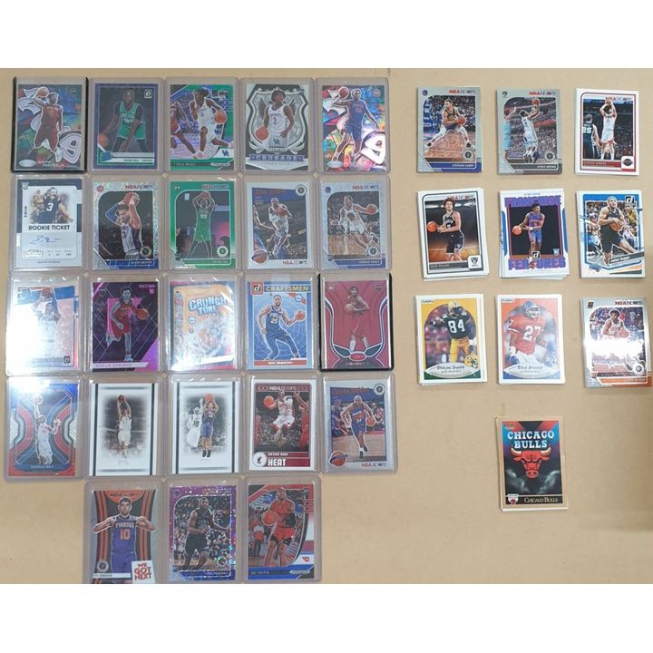 NBA & NFL Trading Cards (Approx. 100)