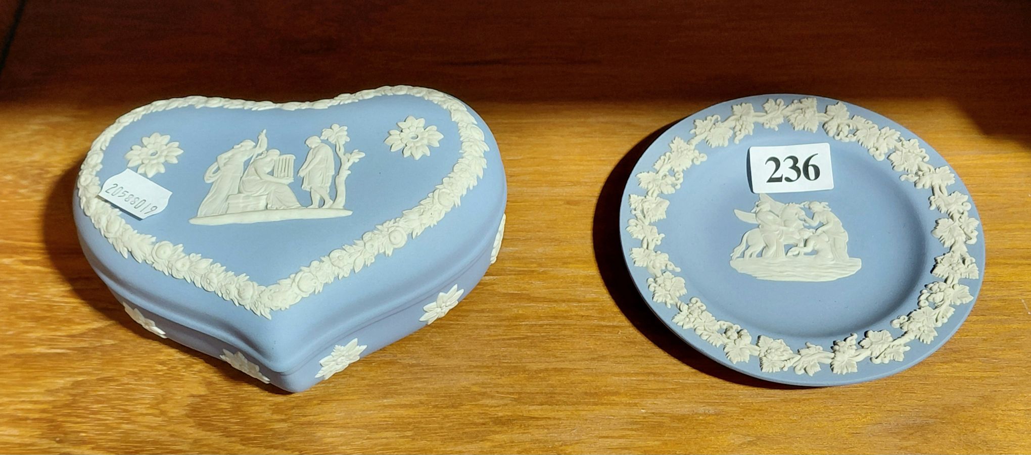 236 · WEDGWOOD JASPERWARE