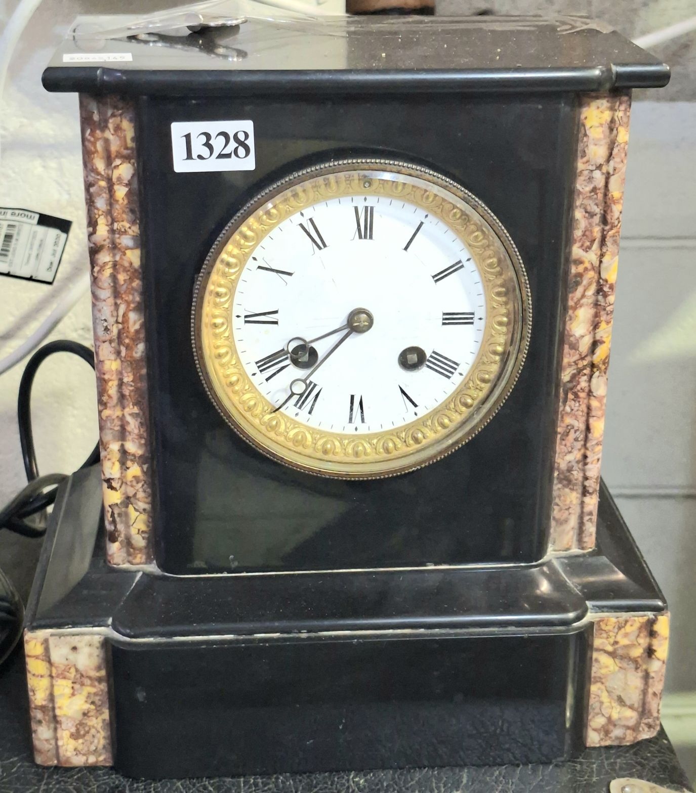 1328 · 19TH CENTURY MANTLE CLOCK