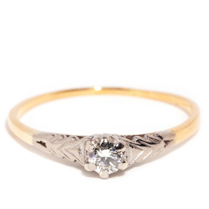 Vintage Diamond 18 Carat Gold Ring,