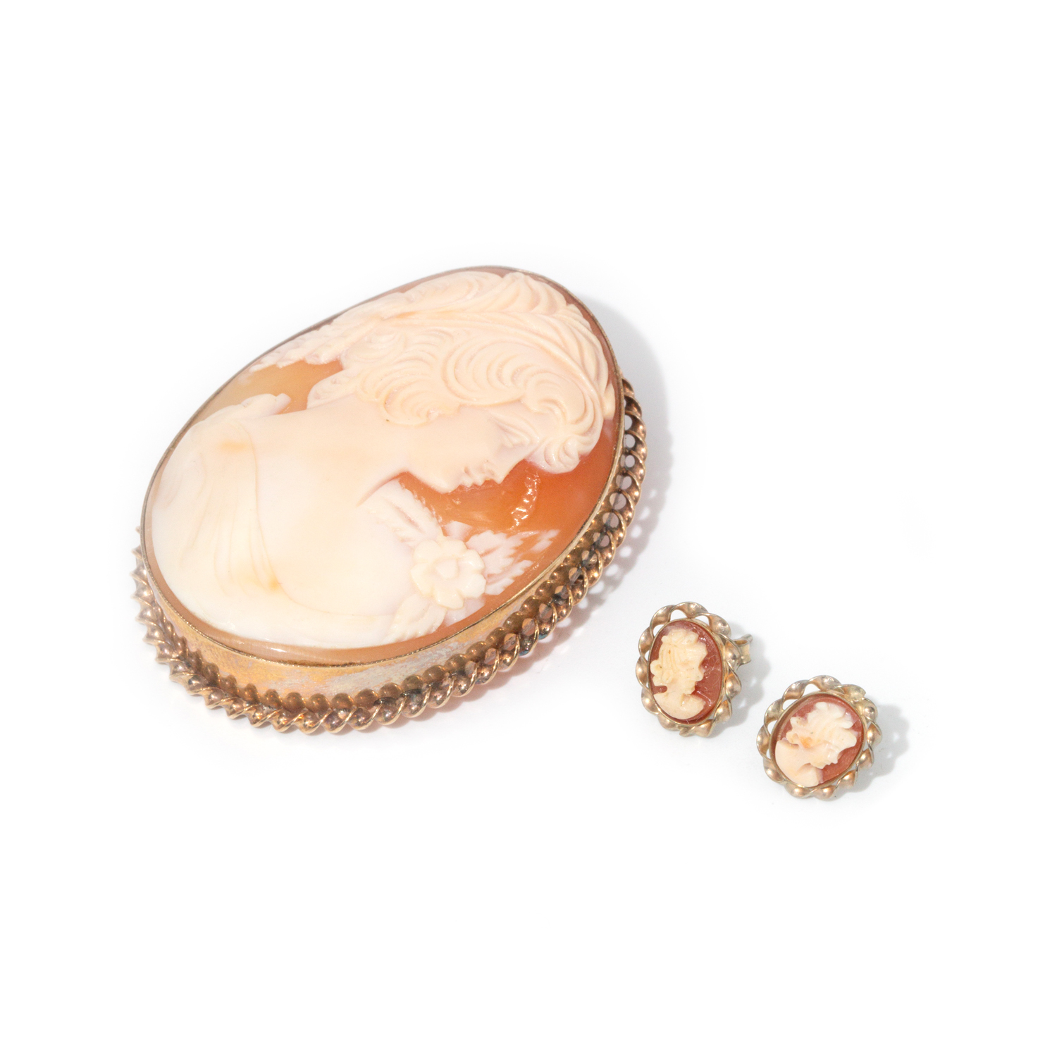 9ct Gold Cameo Earrings & Brooch