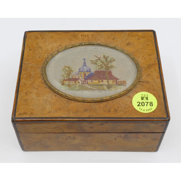 Antique Bird's Eye Maple Pettipoint Box 5''