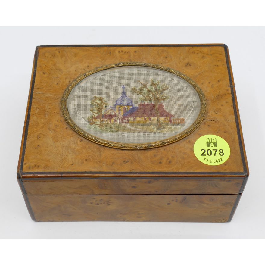 Antique Bird's Eye Maple Pettipoint Box 5''