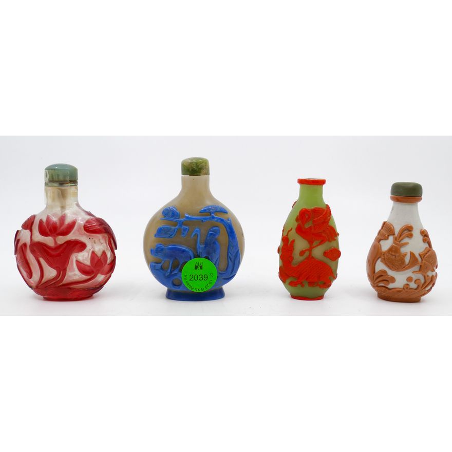 4pc Old Chinese Carved Peking Glass Snuff Bottles 3'' Approx.