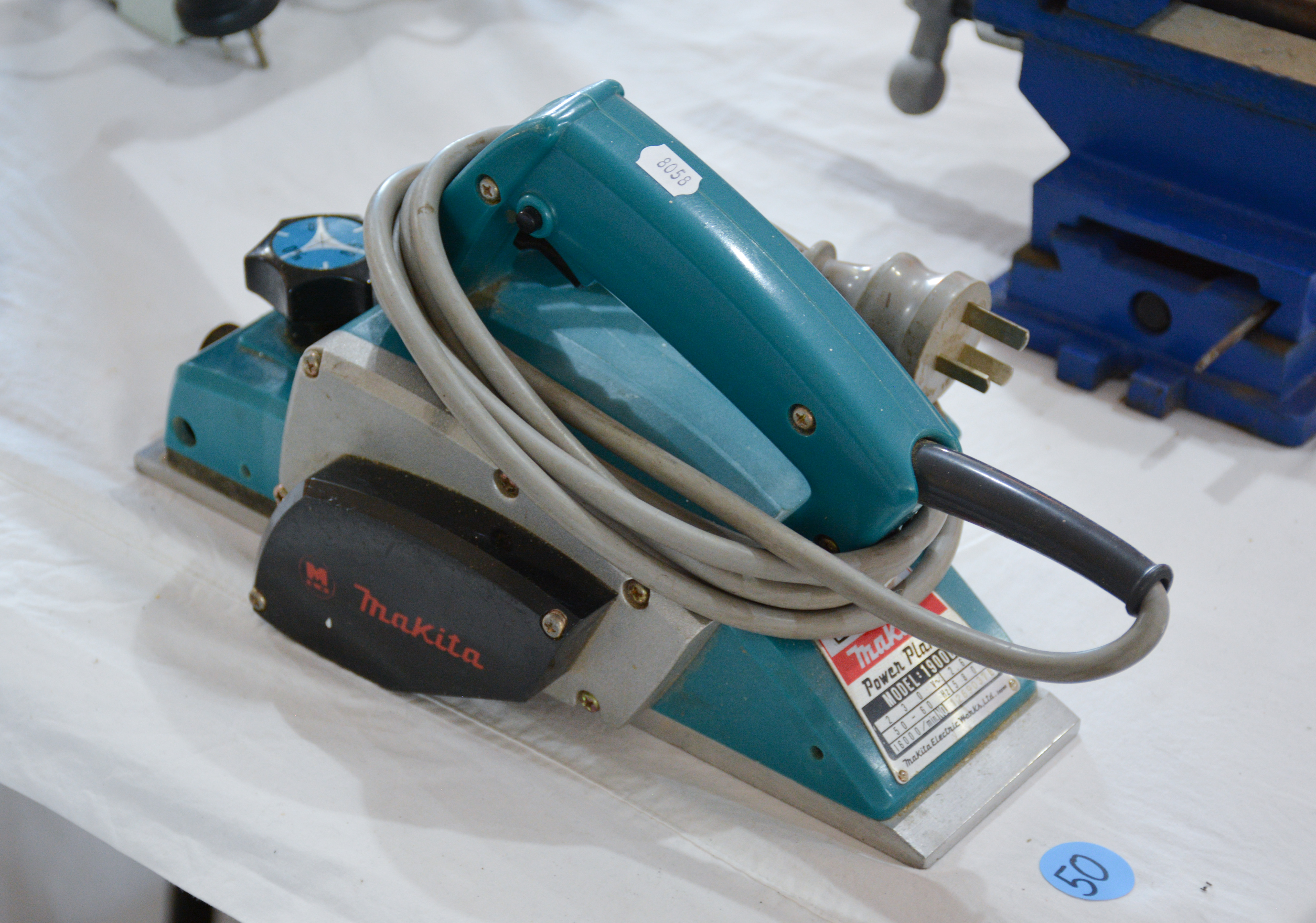 Makita 580W Power Planer — NZ auction result