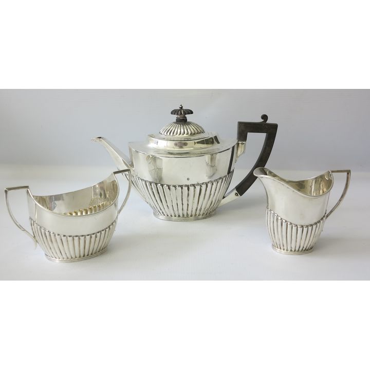 EARLY 20TH CENTURY SILVER TEA SET