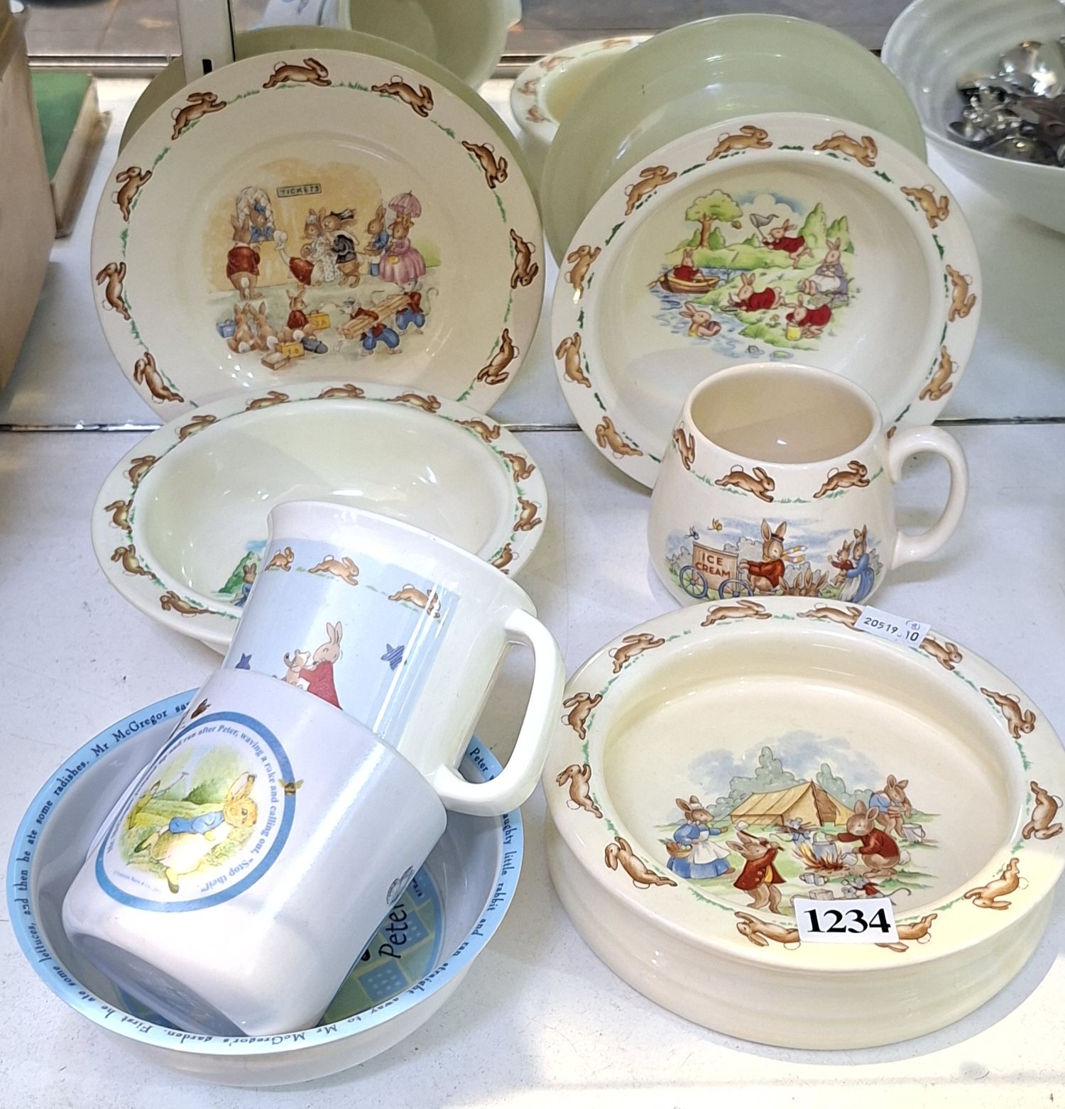 Bunnykins And Peter Rabbit
