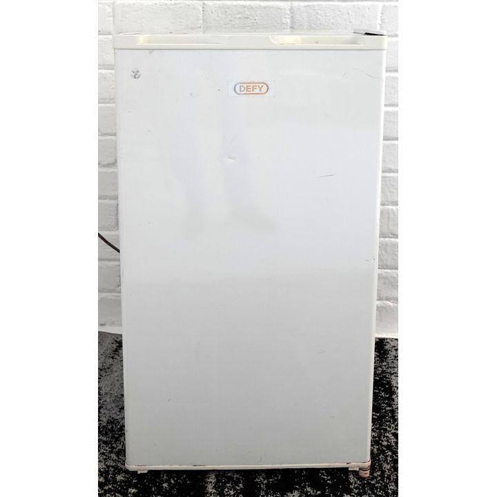DEFY BAR FRIDGE
