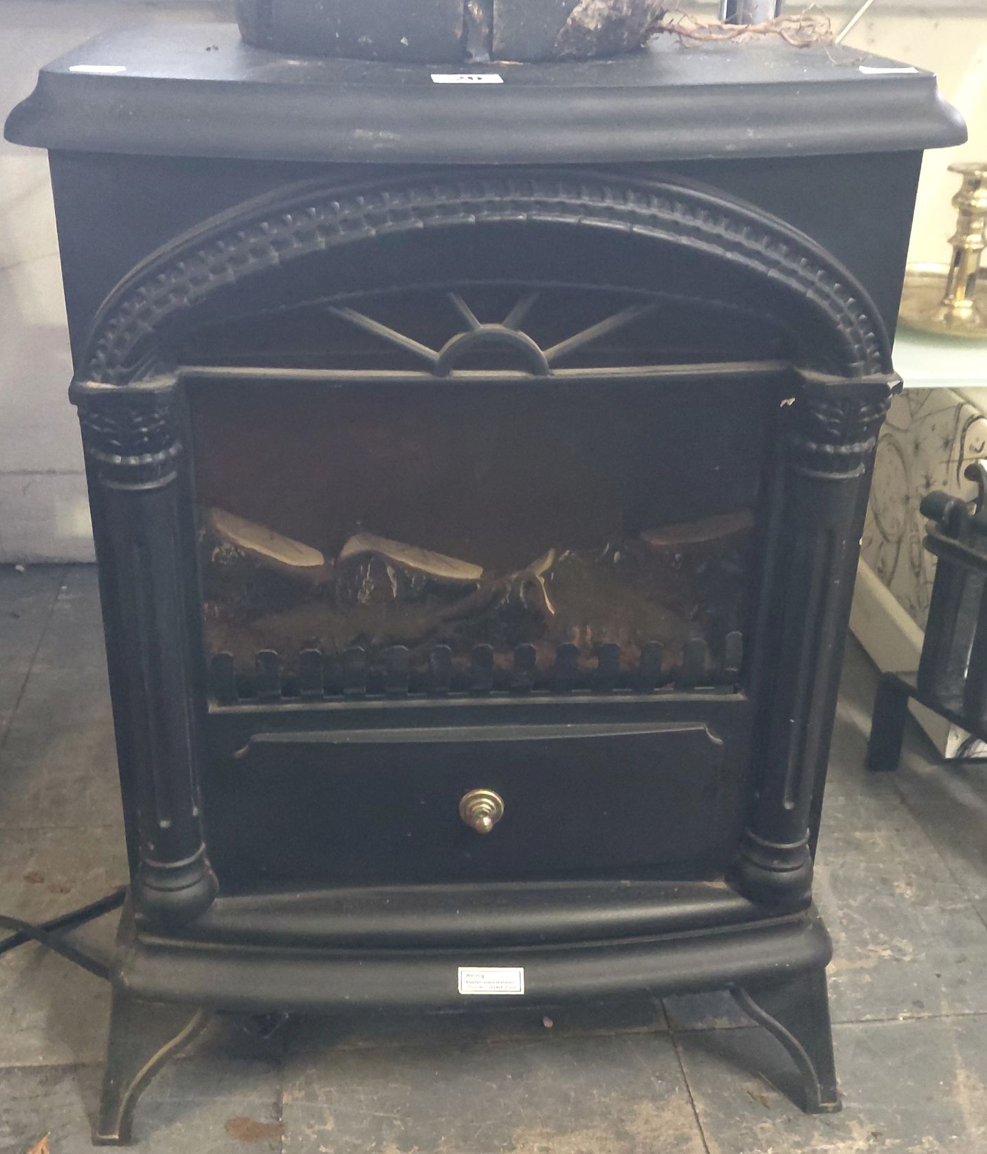 20 · MODERN ELECTRIC FIREPLACE