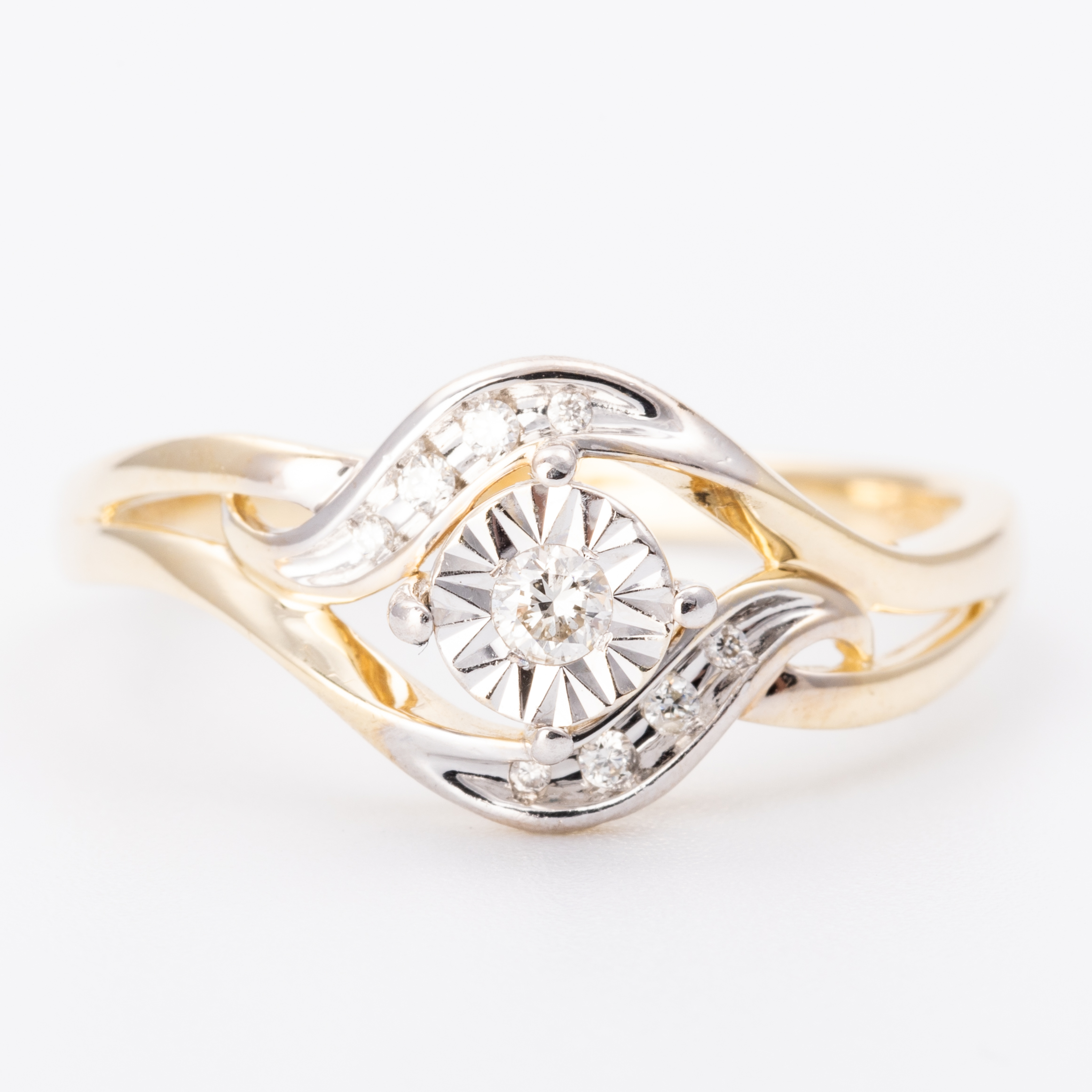 85 · Diamond Ring 9ct Gold