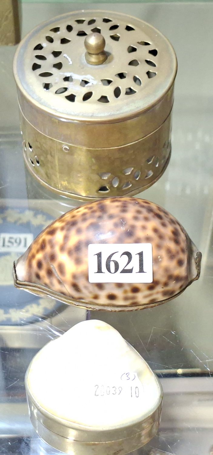 Shell And Trinket Boxes
