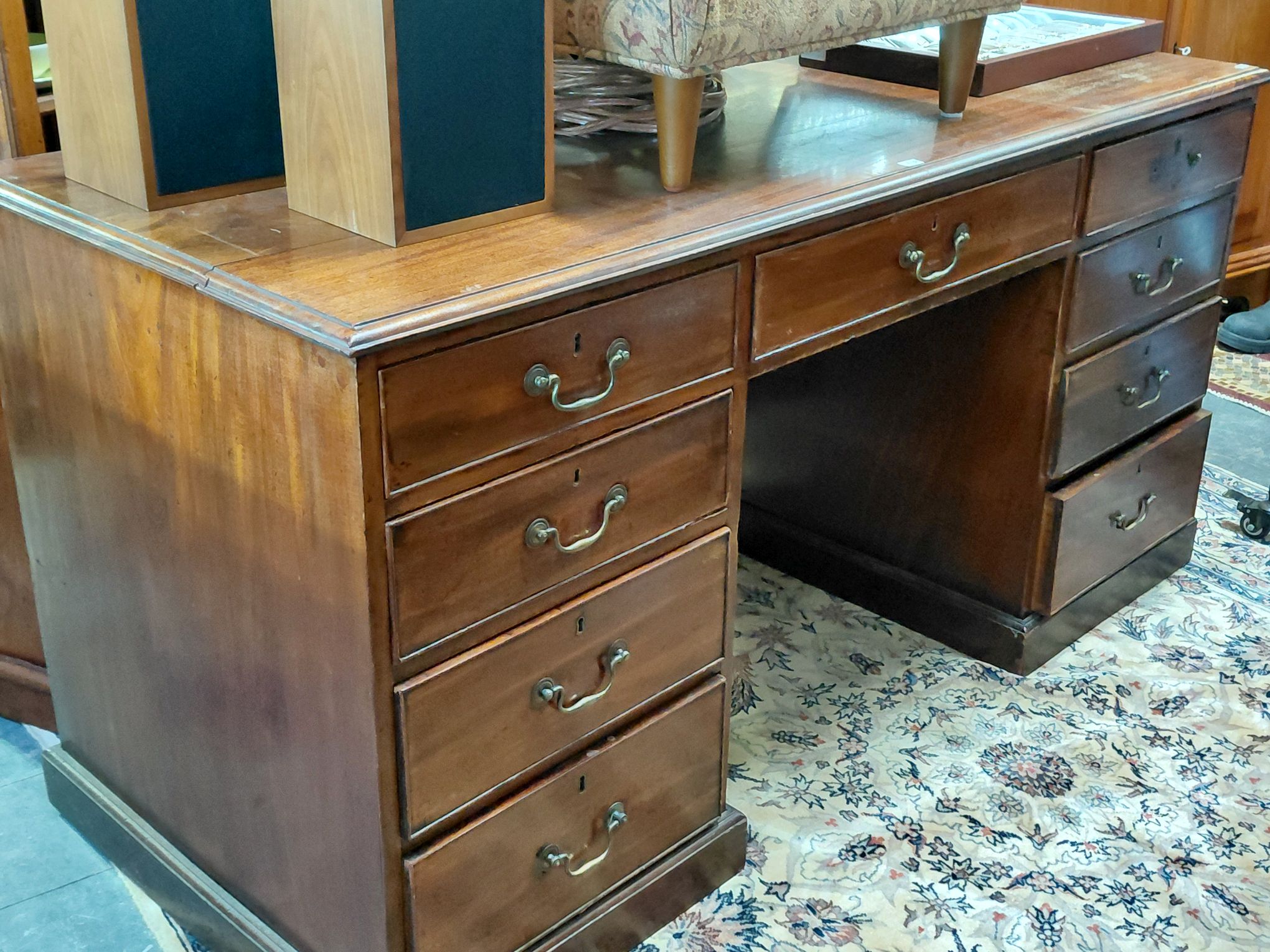 108 · ANTIQUE PEDESTAL DESK