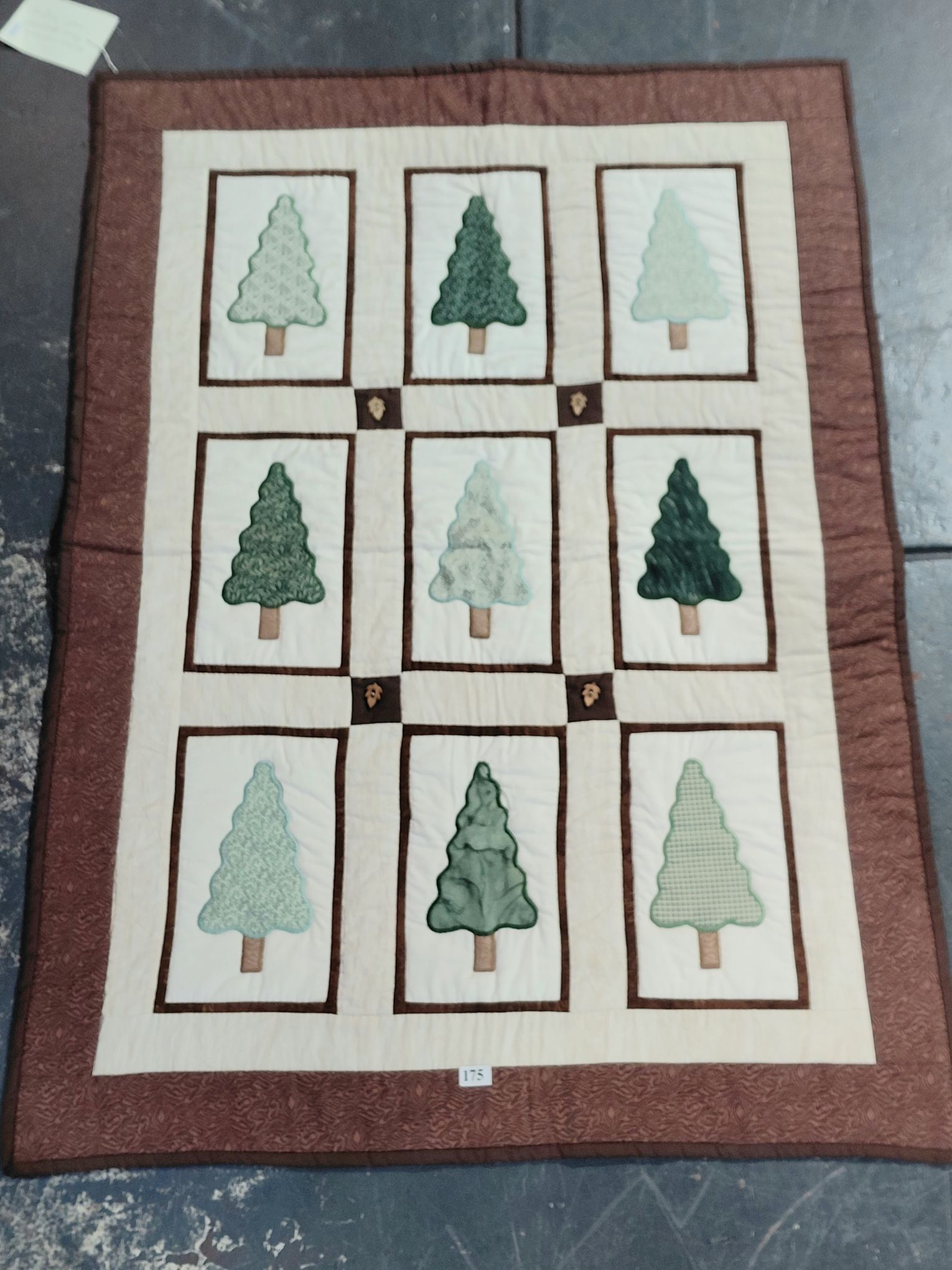 175 · HAND MADE QUILT