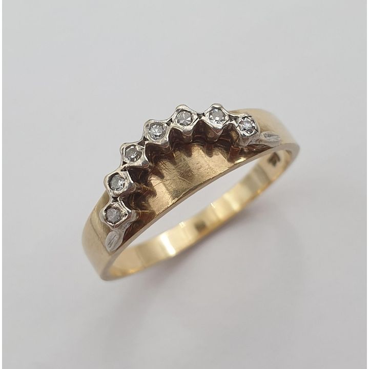 9ct Y/G Diamond Ring