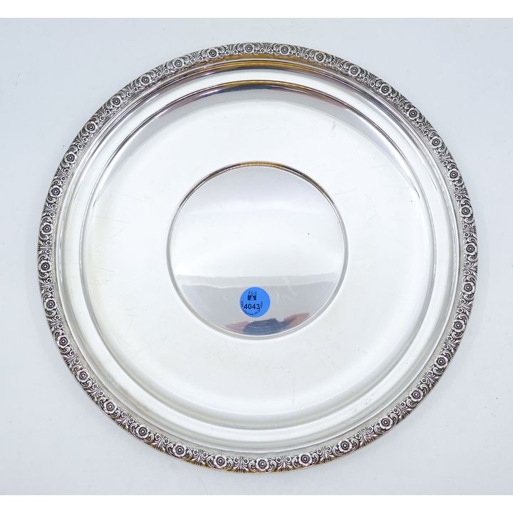 International ''Prelude'' Sterling Round Tray 10.5'' - 326 Grams