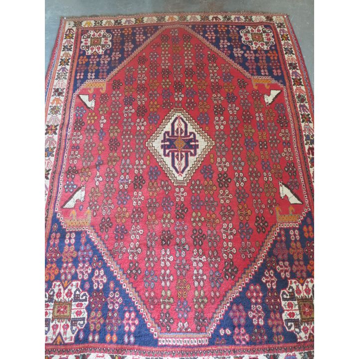 SHIRAZ RUG,