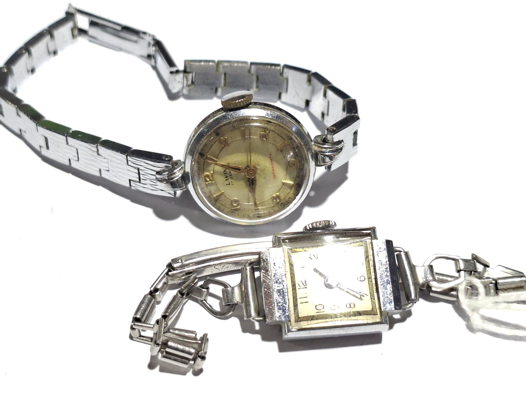 LADIES WRIST WATCHES