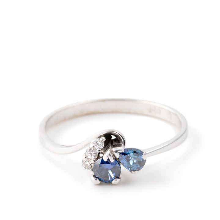 Diamond & Sapphire Ring 18ct Gold