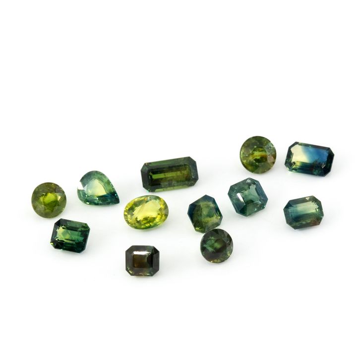 13.63 Carats Australian Sapphires,
