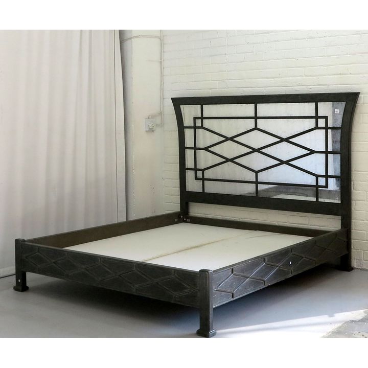 KINGSIZE BEDSTEAD WITH SMOKEY GLASS HEADBOARD