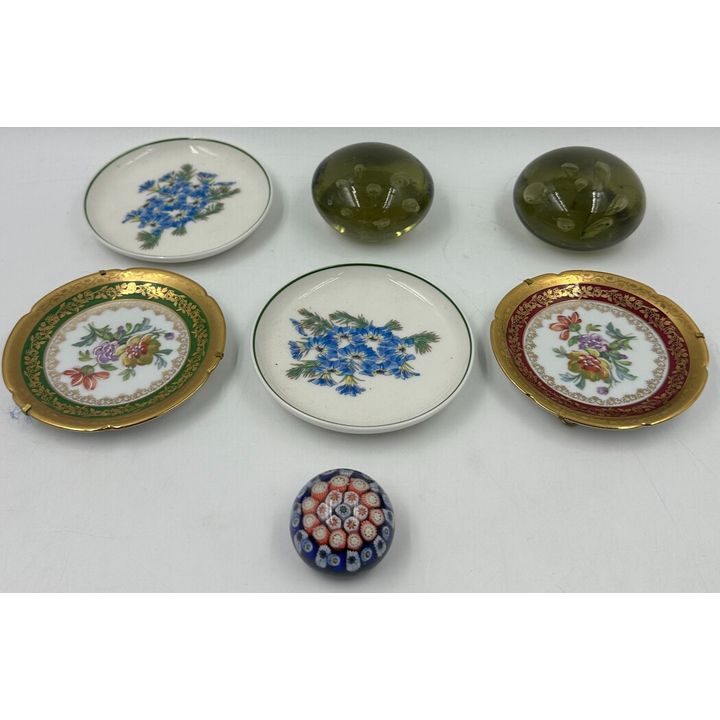 Display Plates & Paper Weights